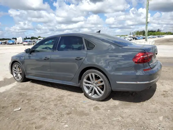 1VWAA7A32JC007113 2018 VOLKSWAGEN PASSAT - Image 2