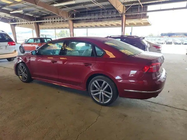 1VWAA7A32JC007175 2018 VOLKSWAGEN PASSAT - Image 2