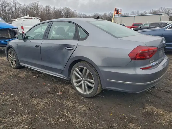 1VWAA7A32JC011629 2018 VOLKSWAGEN PASSAT - Image 2