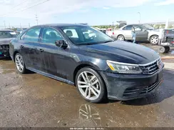 1VWAA7A32JC013221 2018 VOLKSWAGEN PASSAT