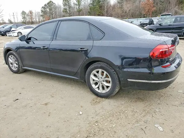 1VWAA7A32JC014353 2018 VOLKSWAGEN PASSAT - Image 2