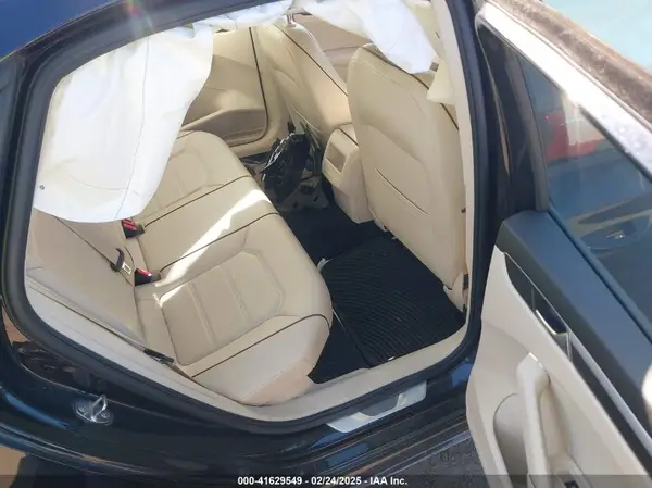 1VWAA7A32JC014403 2018 VOLKSWAGEN PASSAT - Image 8