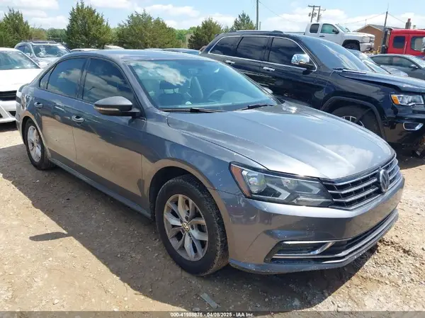 1VWAA7A32JC022159 2018 VOLKSWAGEN PASSAT - Image 1