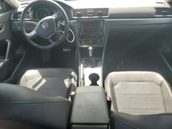 1VWAA7A32JC022582 2018 VOLKSWAGEN PASSAT - Image 8
