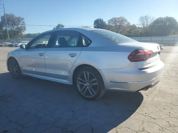 1VWAA7A32JC029063 2018 VOLKSWAGEN PASSAT - Image 2