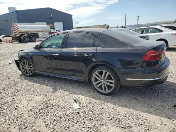 1VWAA7A32JC033792 2018 VOLKSWAGEN PASSAT - Image 2