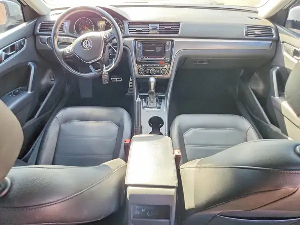 1VWAA7A32JC036806 2018 VOLKSWAGEN PASSAT - Image 8