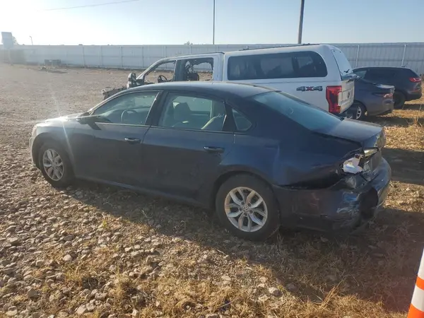 1VWAA7A32JC037521 2018 VOLKSWAGEN PASSAT - Image 2