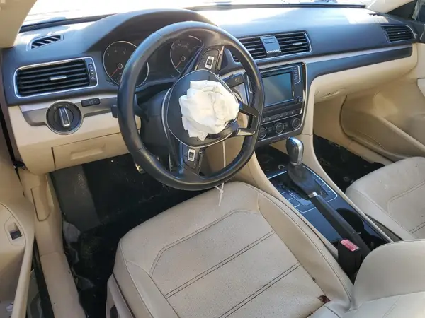 1VWAA7A32JC038006 2018 VOLKSWAGEN PASSAT - Image 8