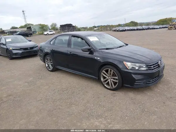 1VWAA7A32JC046641 2018 VOLKSWAGEN PASSAT - Image 1