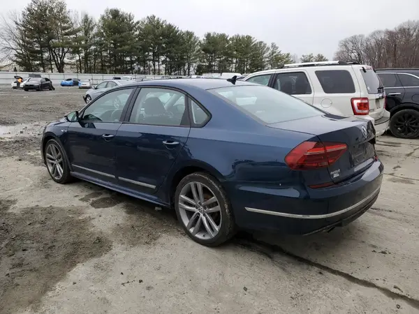 1VWAA7A32JC050723 2018 VOLKSWAGEN PASSAT - Image 2