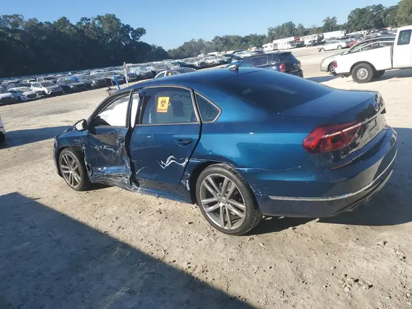 1VWAA7A32JC051371 2018 VOLKSWAGEN PASSAT - Image 2