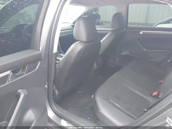 1VWAA7A32JC052245 2018 VOLKSWAGEN PASSAT - Image 8