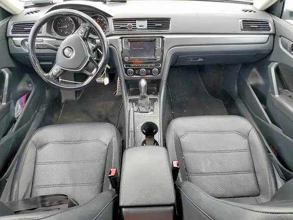 1VWAA7A33JC001143 2018 VOLKSWAGEN PASSAT - Image 8