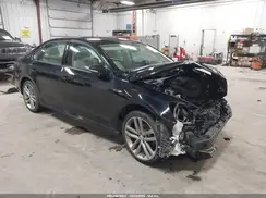 1VWAA7A33JC008058 2018 VOLKSWAGEN PASSAT