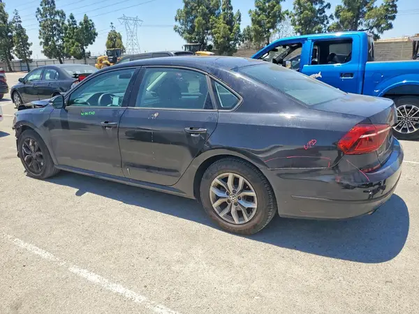 1VWAA7A33JC009873 2018 VOLKSWAGEN PASSAT - Image 2