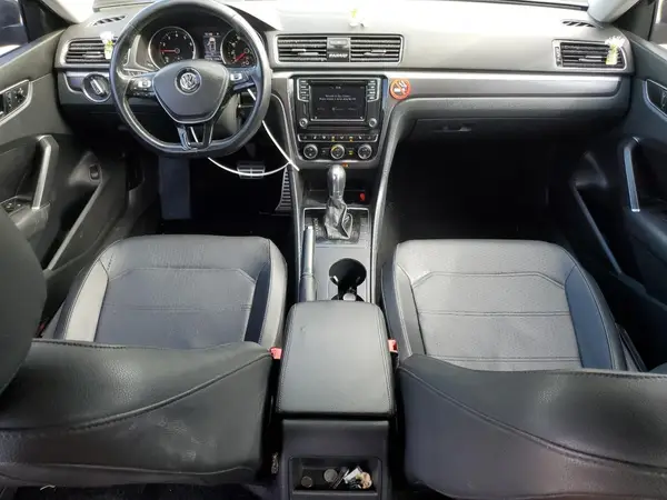 1VWAA7A33JC011803 2018 VOLKSWAGEN PASSAT - Image 8