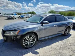 1VWAA7A33JC019898 2018 VOLKSWAGEN PASSAT