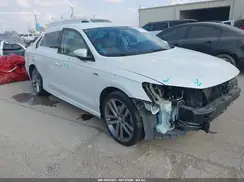 1VWAA7A33JC023630 2018 VOLKSWAGEN PASSAT