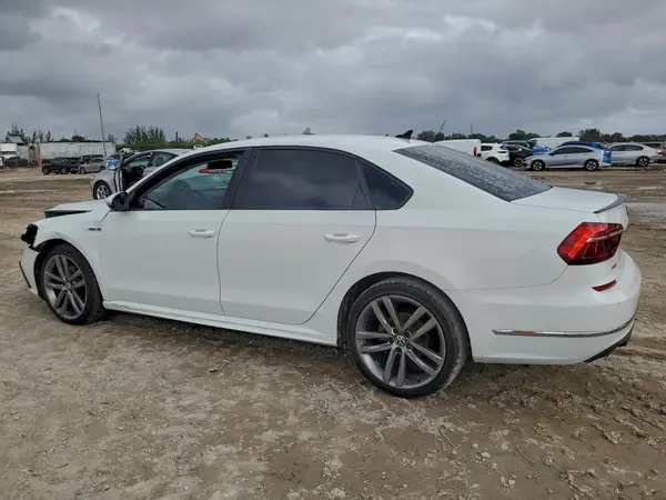 1VWAA7A33JC024342 2018 VOLKSWAGEN PASSAT - Image 2