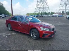 1VWAA7A33JC027113 2018 VOLKSWAGEN PASSAT