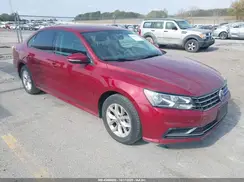 1VWAA7A33JC028911 2018 VOLKSWAGEN PASSAT