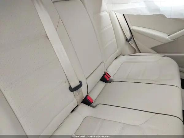 1VWAA7A33JC037639 2018 VOLKSWAGEN PASSAT - Image 8