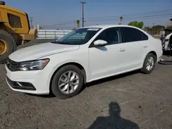 1VWAA7A33JC043666 2018 VOLKSWAGEN PASSAT