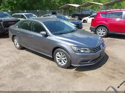 1VWAA7A33JC051475 2018 VOLKSWAGEN PASSAT