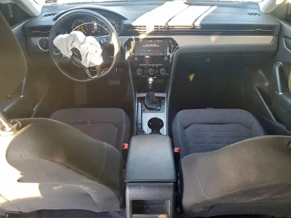1VWAA7A33MC015516 2021 VOLKSWAGEN PASSAT - Image 8