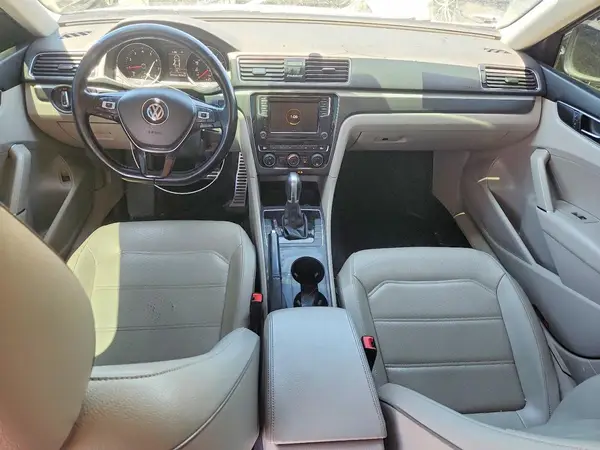 1VWAA7A34JC001555 2018 VOLKSWAGEN PASSAT - Image 8