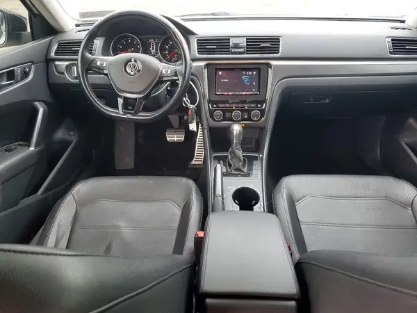 1VWAA7A34JC003709 2018 VOLKSWAGEN PASSAT - Image 8
