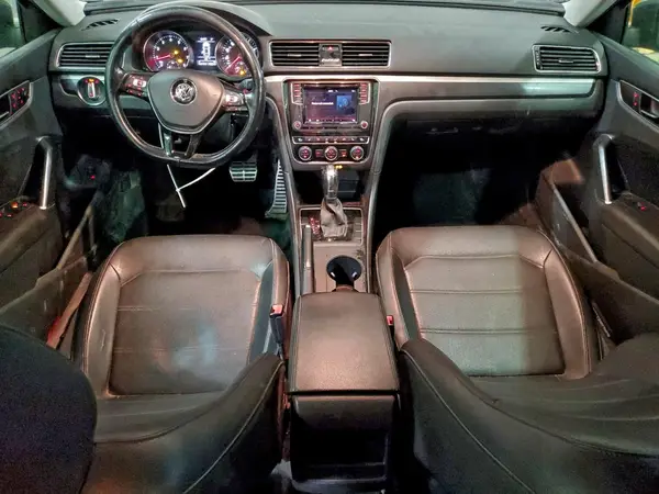 1VWAA7A34JC007890 2018 VOLKSWAGEN PASSAT - Image 8