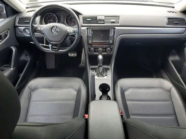 1VWAA7A34JC010921 2018 VOLKSWAGEN PASSAT - Image 8