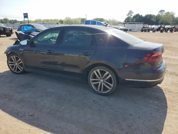 1VWAA7A34JC012748 2018 VOLKSWAGEN PASSAT - Image 2