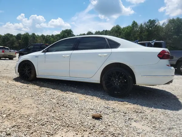 1VWAA7A34JC016590 2018 VOLKSWAGEN PASSAT - Image 2