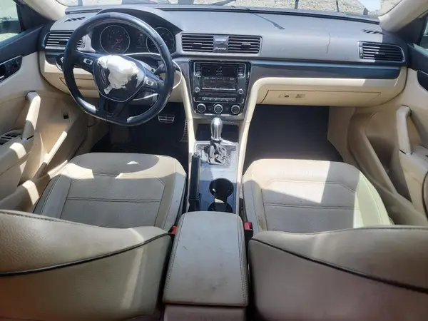 1VWAA7A34JC016590 2018 VOLKSWAGEN PASSAT - Image 8
