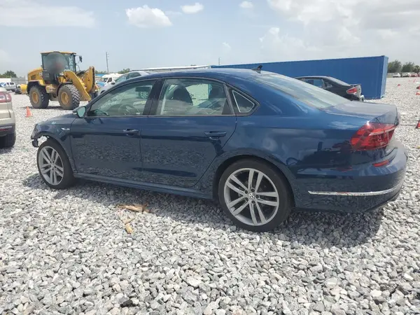 1VWAA7A34JC017903 2018 VOLKSWAGEN PASSAT - Image 2