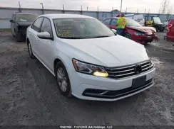 1VWAA7A34JC018601 2018 VOLKSWAGEN PASSAT