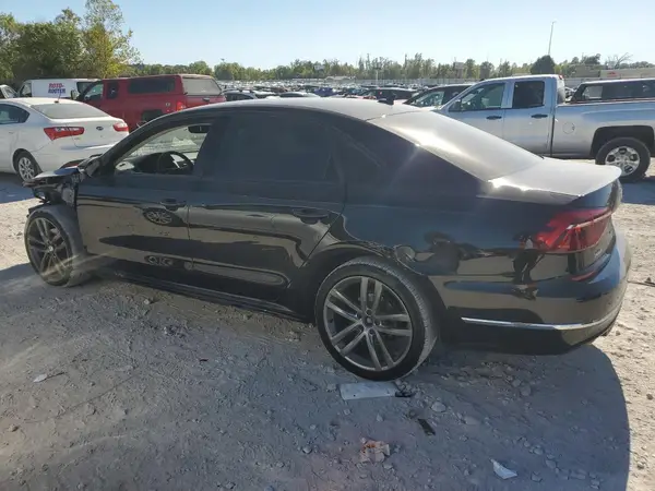 1VWAA7A34JC020672 2018 VOLKSWAGEN PASSAT - Image 2