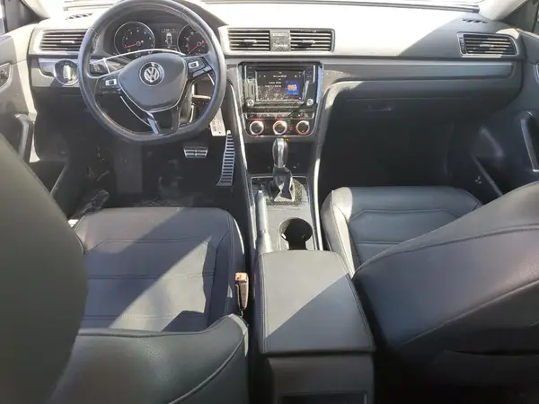 1VWAA7A34JC020672 2018 VOLKSWAGEN PASSAT - Image 8