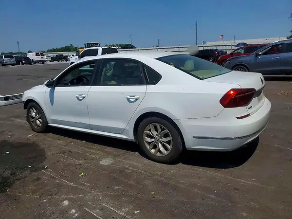 1VWAA7A34JC021708 2018 VOLKSWAGEN PASSAT - Image 2