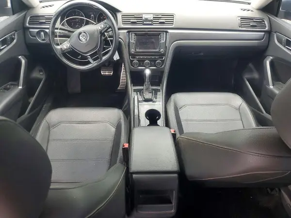 1VWAA7A34JC025483 2018 VOLKSWAGEN PASSAT - Image 8