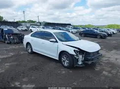 1VWAA7A34JC029937 2018 VOLKSWAGEN PASSAT
