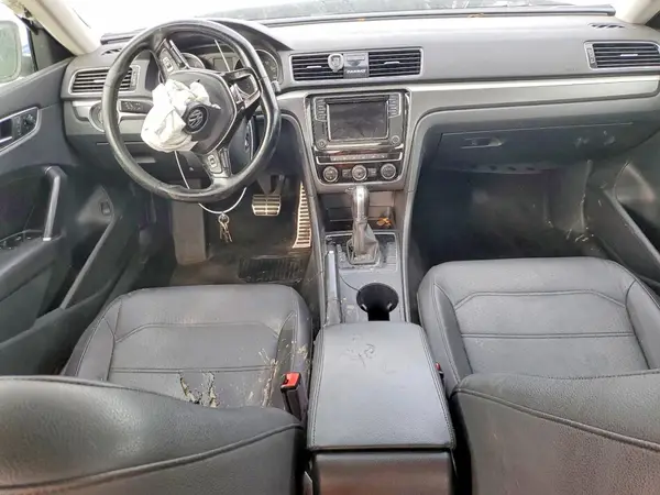 1VWAA7A34JC029968 2018 VOLKSWAGEN PASSAT - Image 8