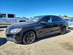 1VWAA7A34JC041263 2018 VOLKSWAGEN PASSAT