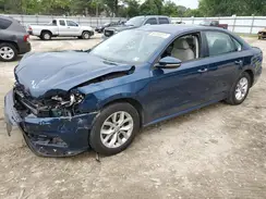 1VWAA7A34JC044647 2018 VOLKSWAGEN PASSAT