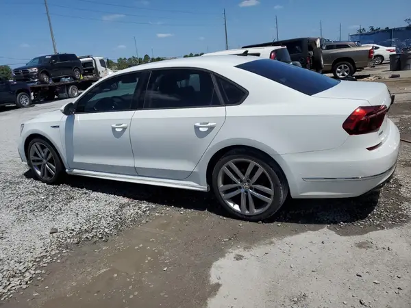 1VWAA7A34JC046737 2018 VOLKSWAGEN PASSAT - Image 2