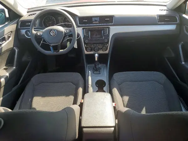 1VWAA7A35JC001046 2018 VOLKSWAGEN PASSAT - Image 8