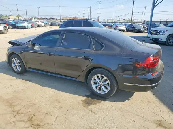 1VWAA7A35JC003525 2018 VOLKSWAGEN PASSAT - Image 2